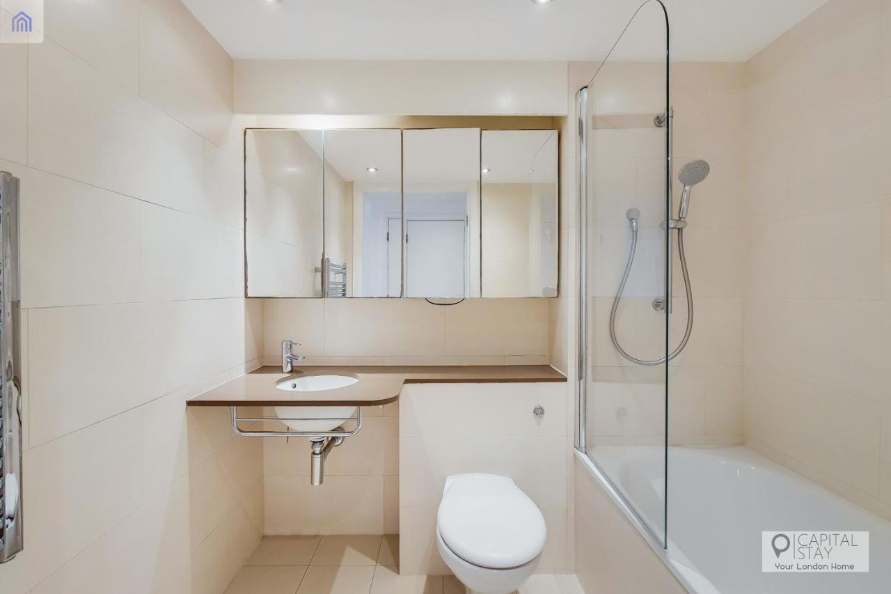 Fully Serviced Two Bed Apartment By Excel & O2 London Kültér fotó